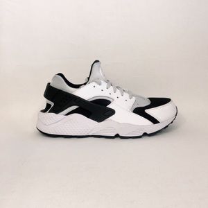 2017 Nike Air Huarache “Pure Platinum”